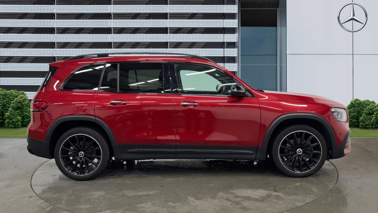 Mercedes-Benz GLB 200 AMG Line Premium + Night Ed 5dr 7G-Tronic Petrol Estate